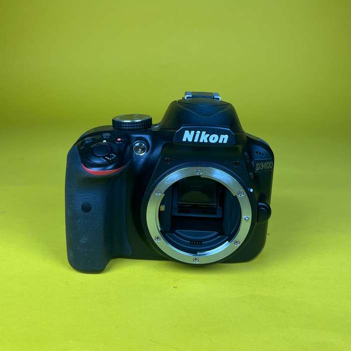 Nikon D3400 | 6318046