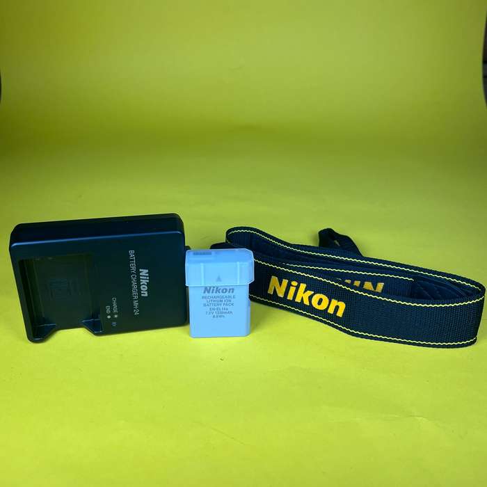 Nikon D3400 | 6318046