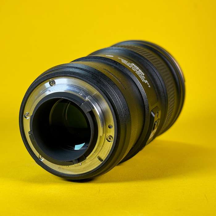 Nikon 300mm f/4.0 E AF-S PF ED VR | 212093