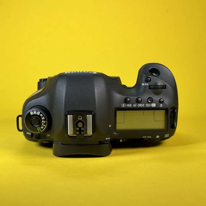 Canon 5D Mark III | 043024003033