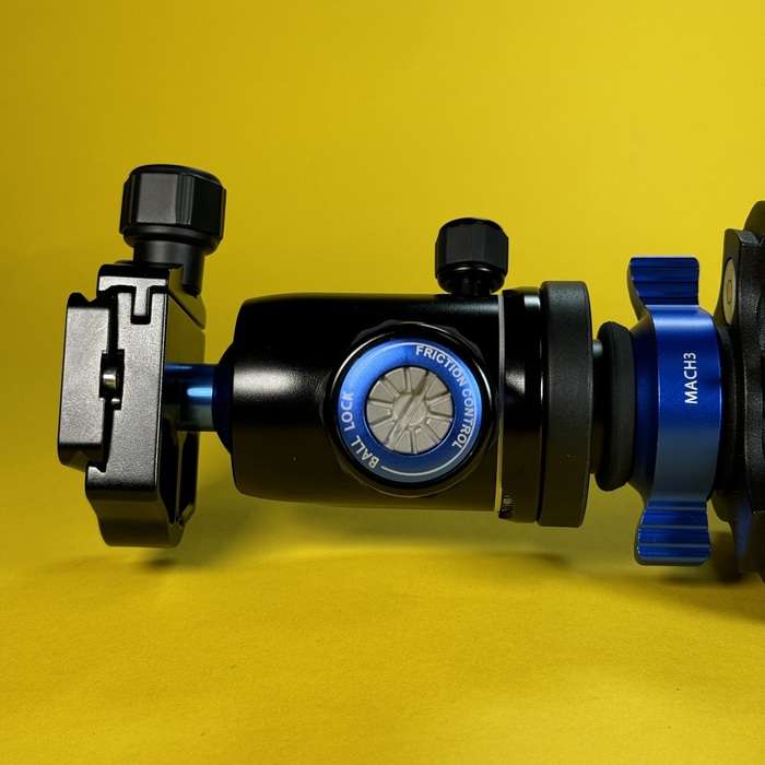 Benro Mach3 TMA28C + Benro V2E | Tripod