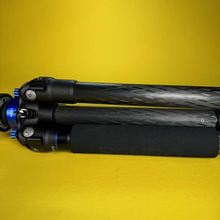Benro Mach3 TMA28C + Benro V2E | Tripod