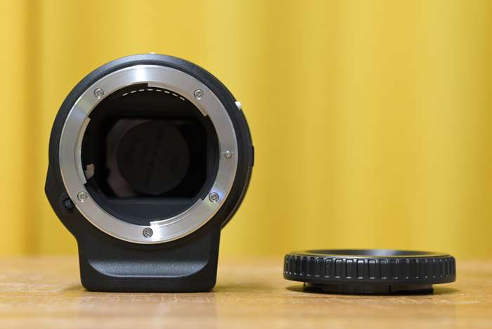Nikon FTZ adaptér | 30111566