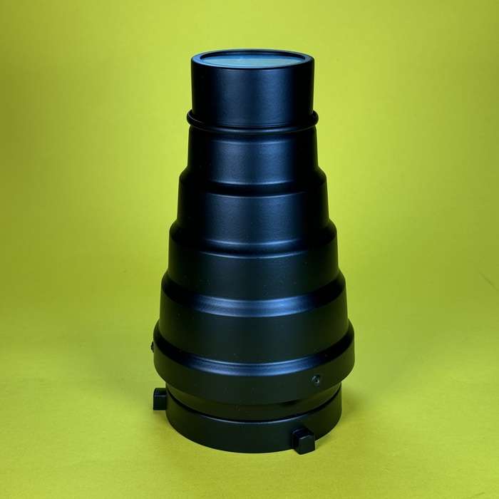 Komínek Bowens s voštinou a barevnými filtry