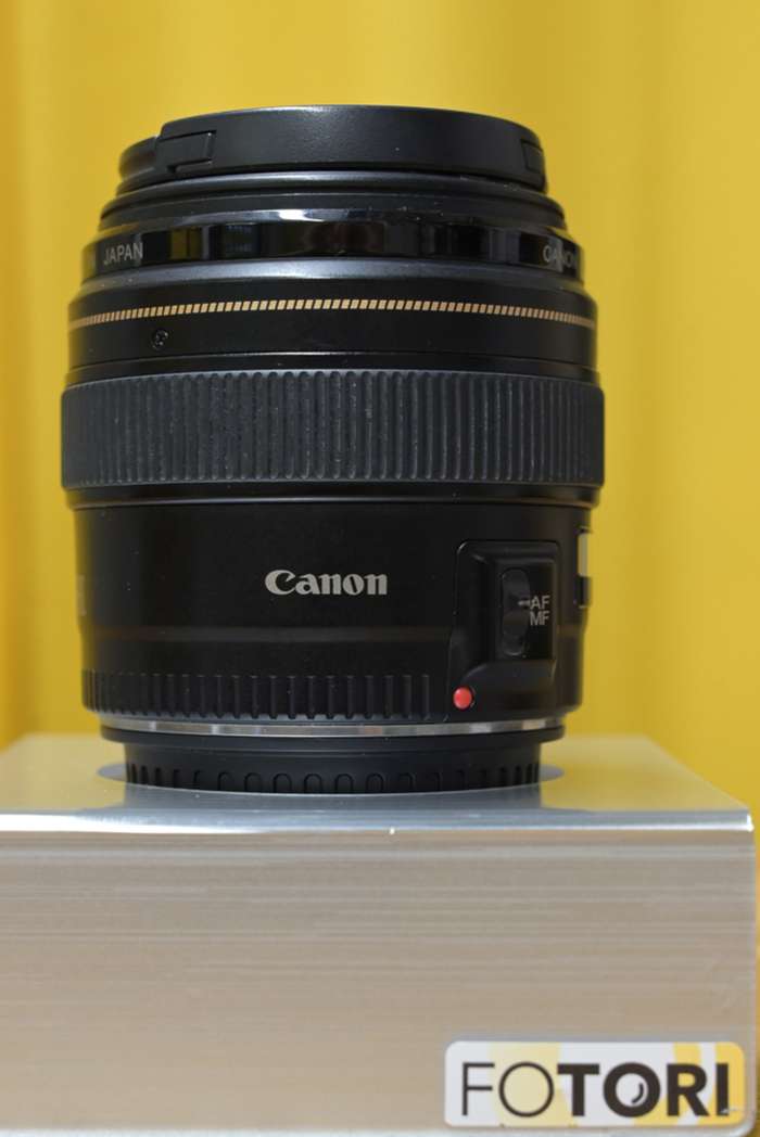 Canon EF 85 mm f/1,8 USM