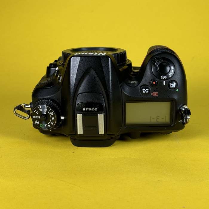 Nikon D7200 | 4383254