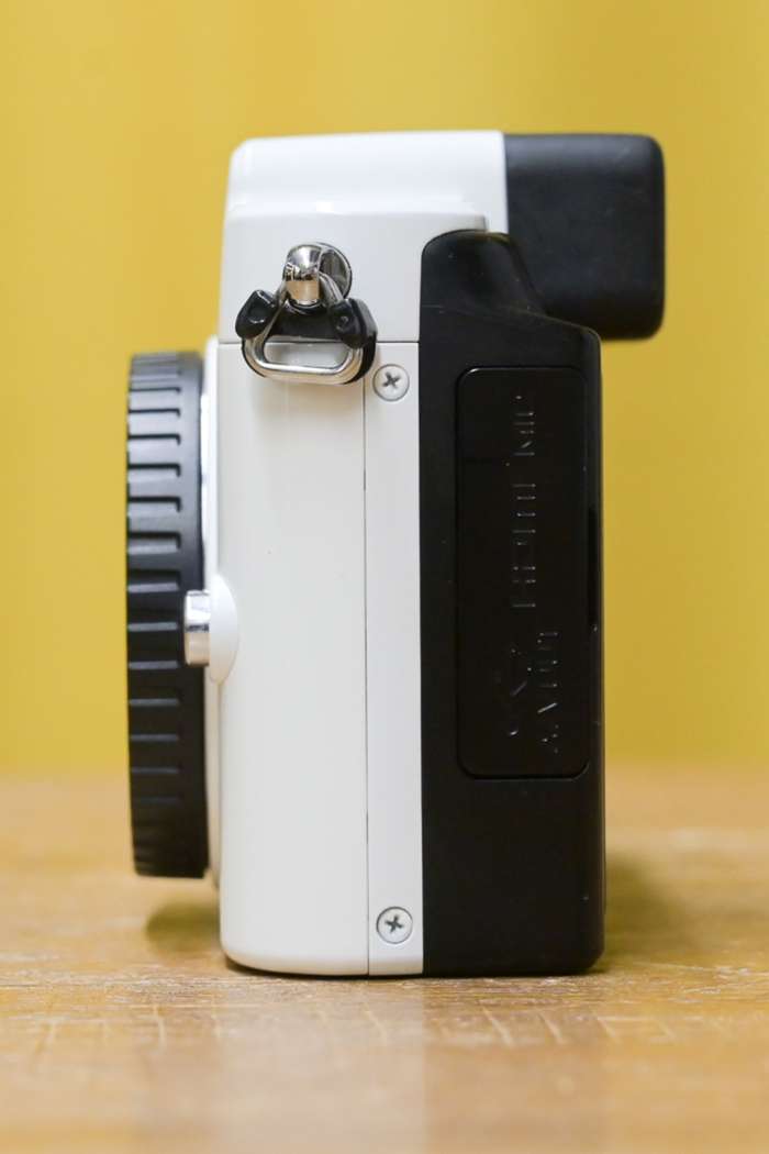 Nikon V1 + 10-30 + blesk