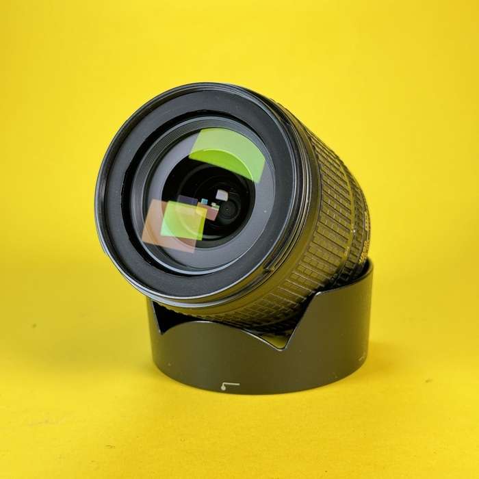 Nikon 18-105mm f/3,5-5,6  AF-S DX G ED VR | 42269131