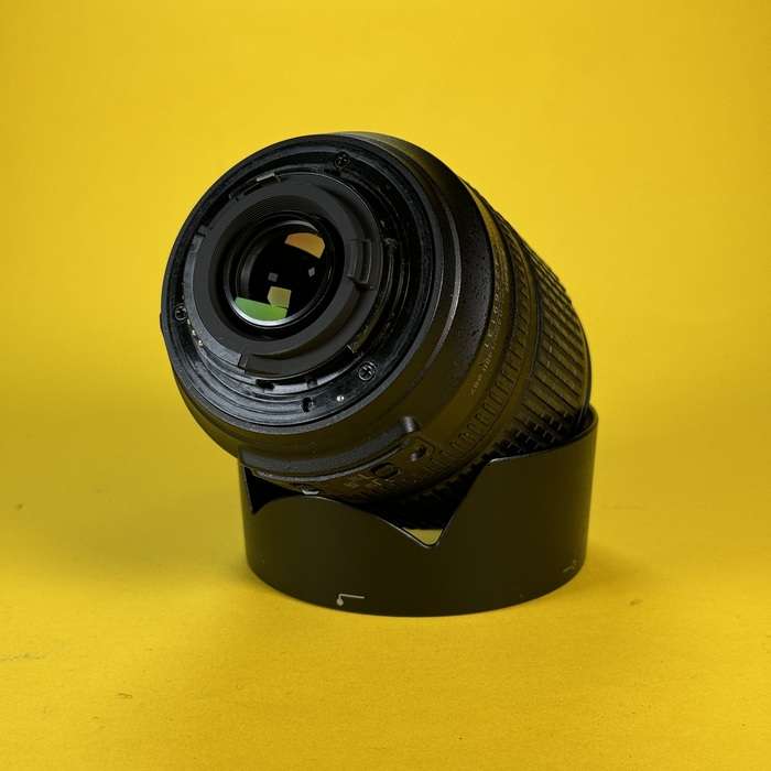 Nikon 18-105mm f/3,5-5,6  AF-S DX G ED VR | 42269131