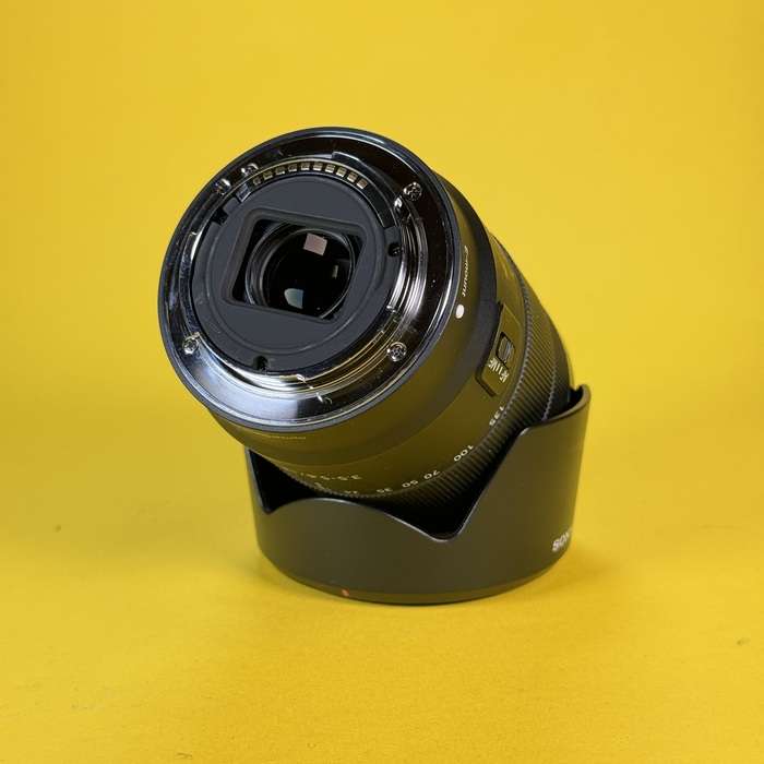 Sony E 18-135mm f/3.5-5.6 OSS | 1993017