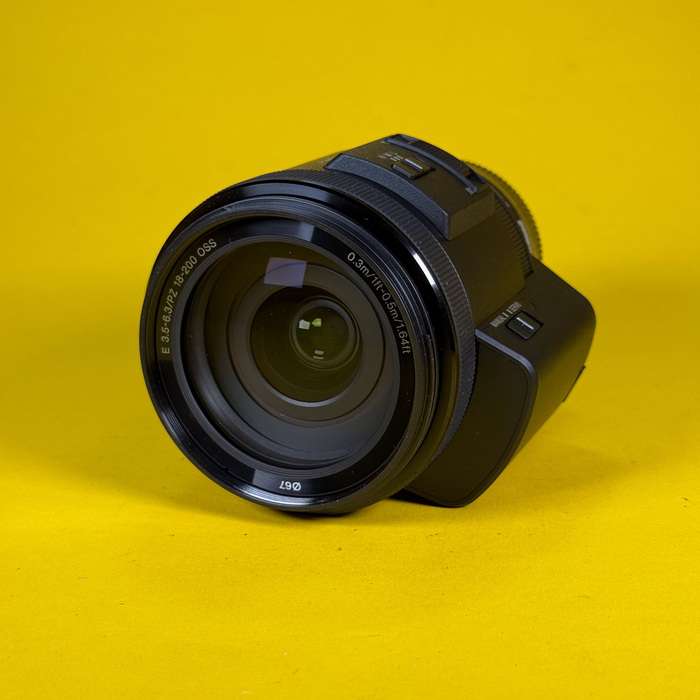 Sony E PZ 18–200 mm F3,5–6,3 OSS | 2016012