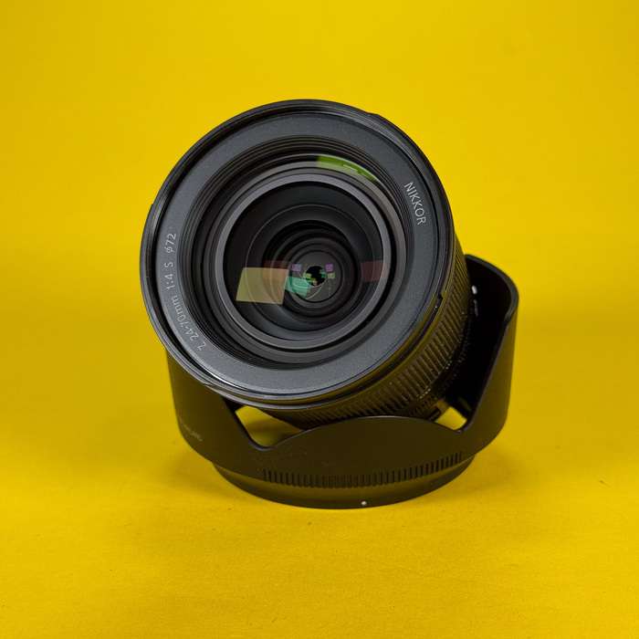 Nikon Z 24-70 mm f/4 S | 20165978