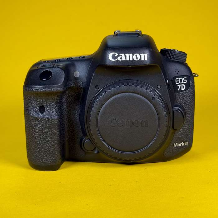 Canon Eos 7D Mark II | 023021005259