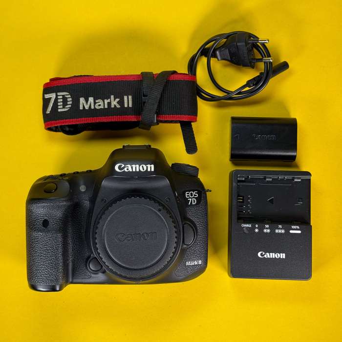 Canon Eos 7D Mark II | 023021005259