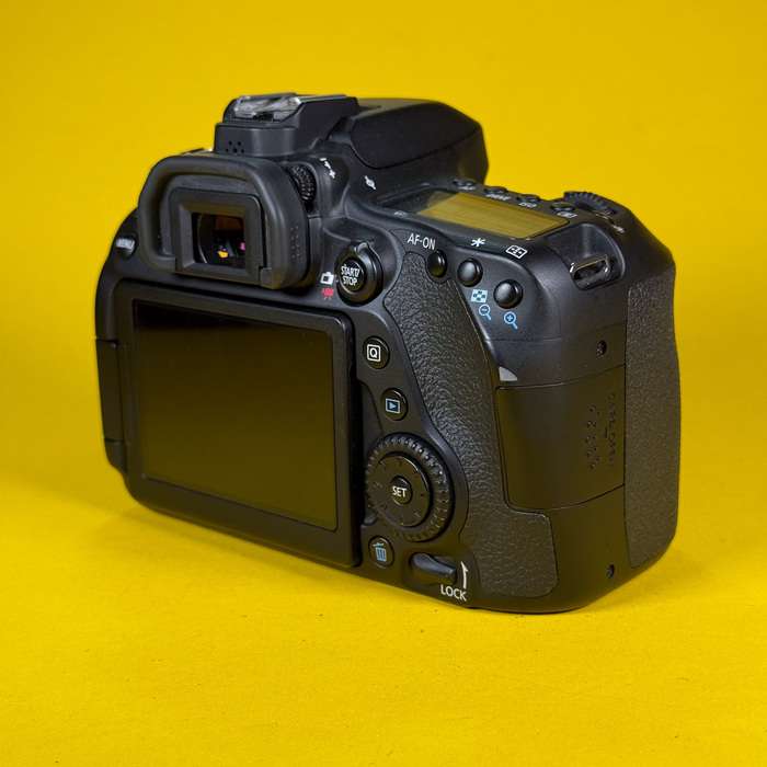 Canon EOS 80D | 283024002561