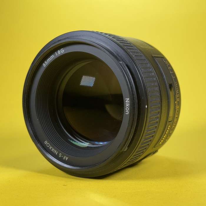 Nikon 85 mm f/1.8 AF-S G | 505747