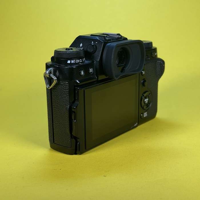 Fijifilm X-T3 + 2x baterie