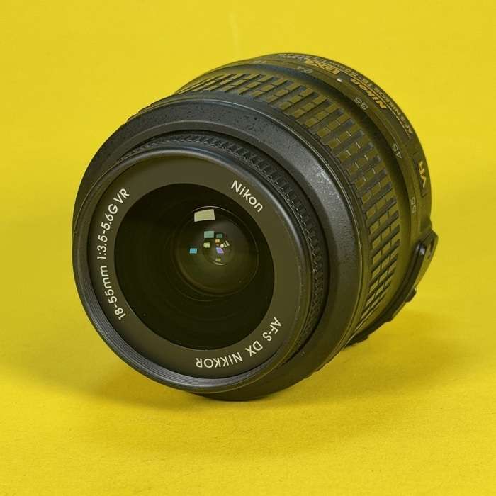 Nikon D3100 + 18-55/3.5-5.6 G VR | 7313233