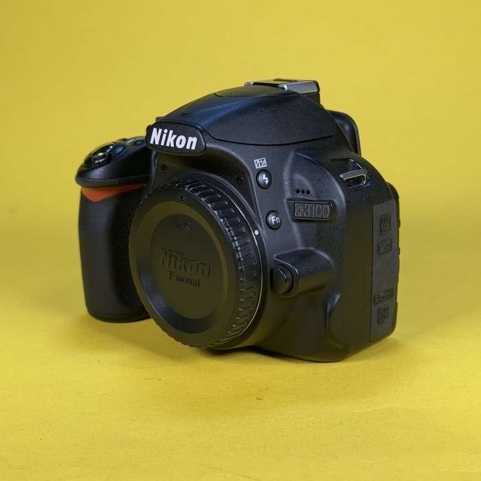 Nikon D3100 + 18-55/3.5-5.6 G VR | 7313233