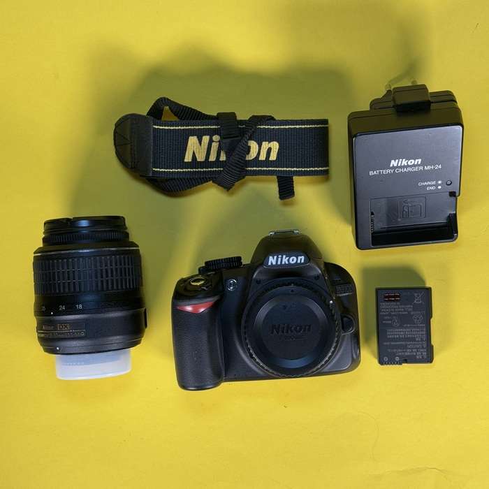 Nikon D3100 + 18-55/3.5-5.6 G VR | 7313233