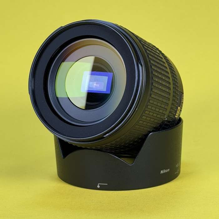 Nikon 18-105mm f/3,5-5,6  AF-S DX G ED VR | 42574324
