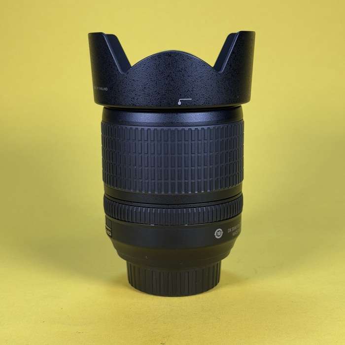 Nikon 18-105mm f/3,5-5,6  AF-S DX G ED VR | 42574324