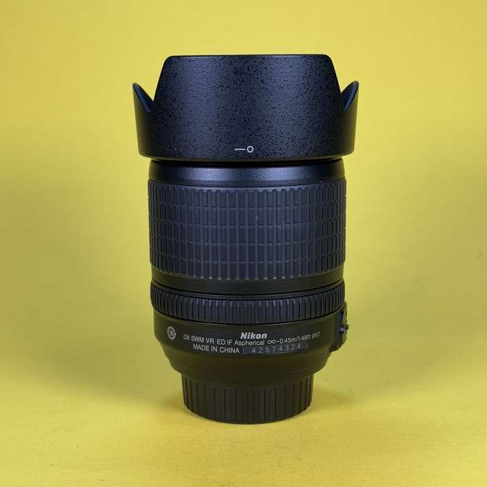 Nikon 18-105mm f/3,5-5,6  AF-S DX G ED VR | 42574324