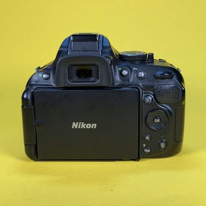 Nikon D5200 | 4863238