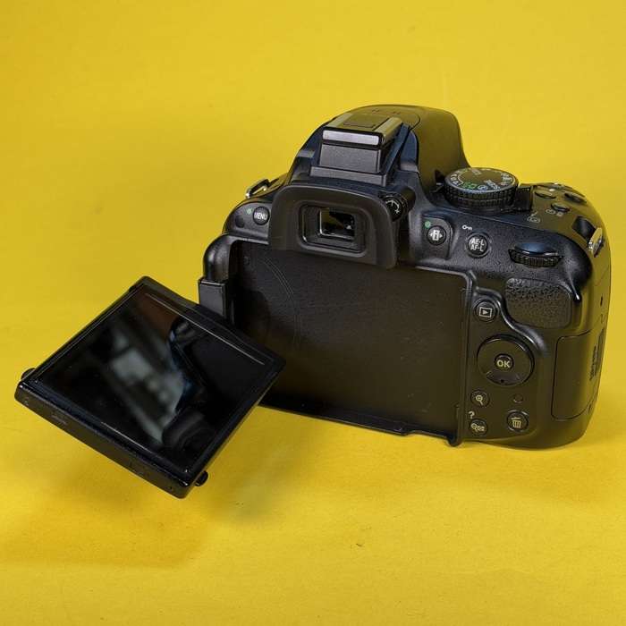 Nikon D5200 | 4863238