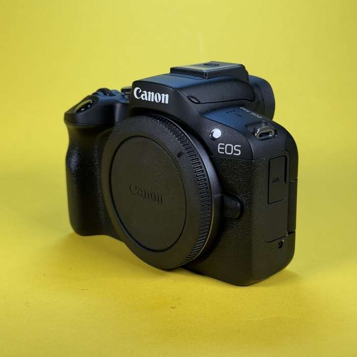 Canon EOS R50 | 213030010371