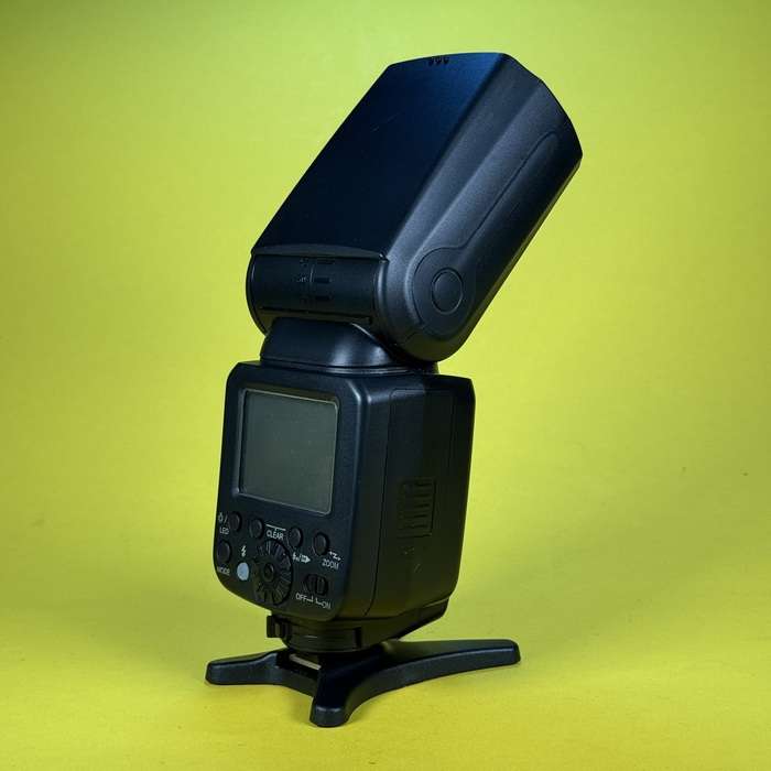 Blesk Rollei Blitzgerät 58 pro Nikon/Canon