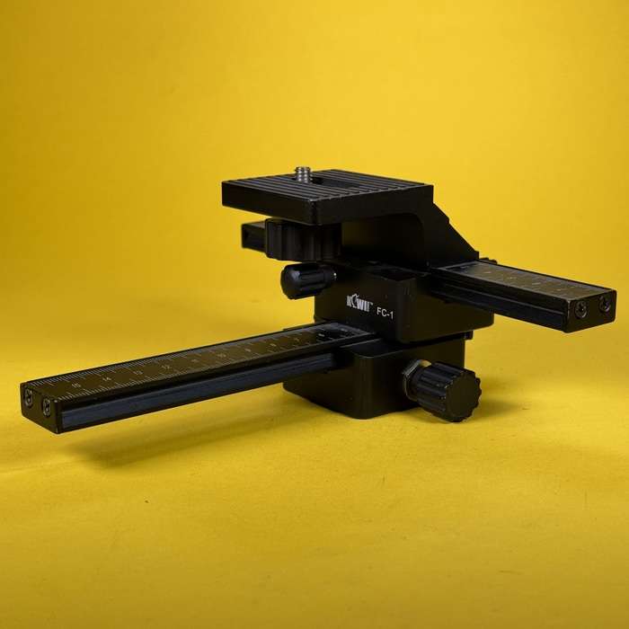 Kiwi makrosáňky FC-1