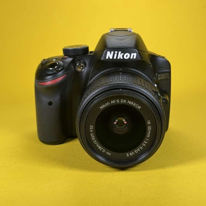 Nikon D3200 + 18-55mm + kata + brašna | 6934592