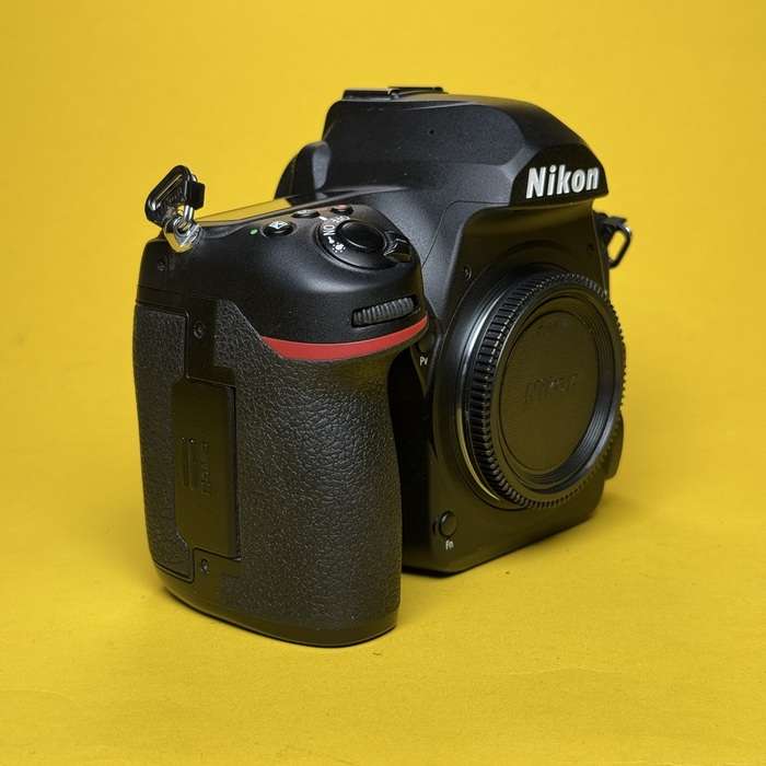 Nikon D780 | 6017234