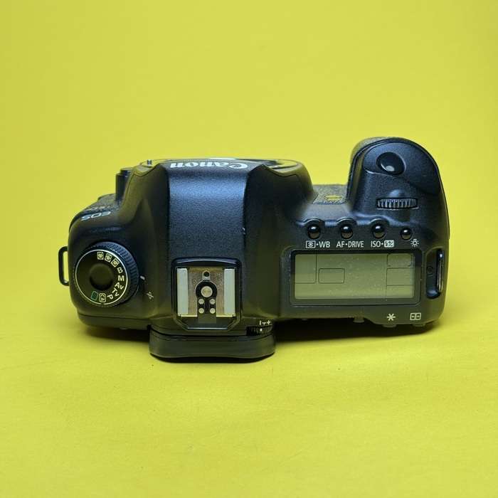 Canon 5D Mark II | 2231321841