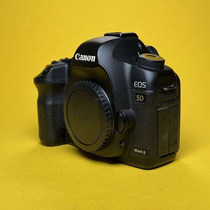Canon 5D Mark II | 2231321841