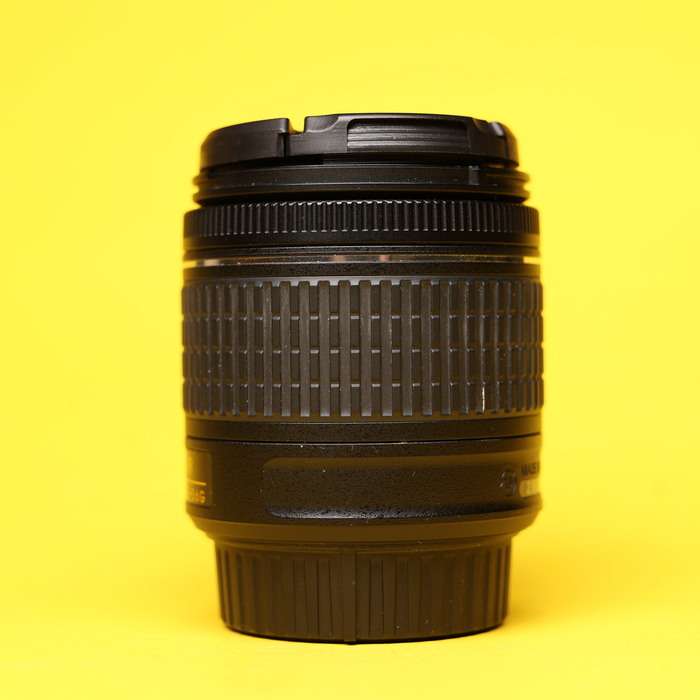 Nikon 18-55 mm f/3.5-5.6 G AF-P DX VR | 20024062