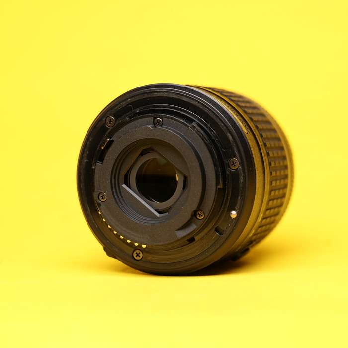 Nikon 18-55 mm f/3.5-5.6 G AF-P DX VR | 20024062