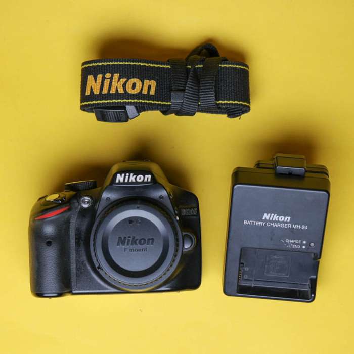 Nikon D3200 | 6772543
