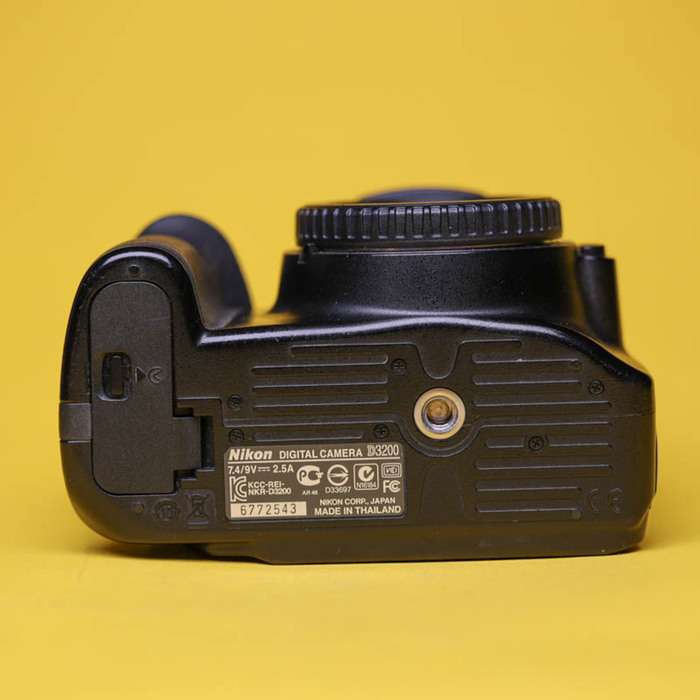 Nikon D3200 | 6772543