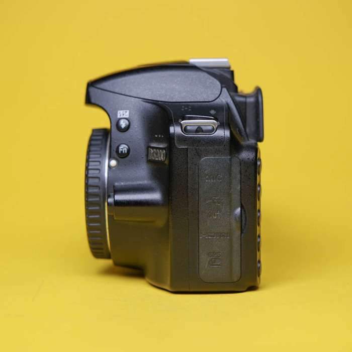 Nikon D3200 | 6772543