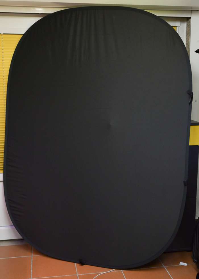 Skládací pozadí 1,5 x 2m |  bílá černá