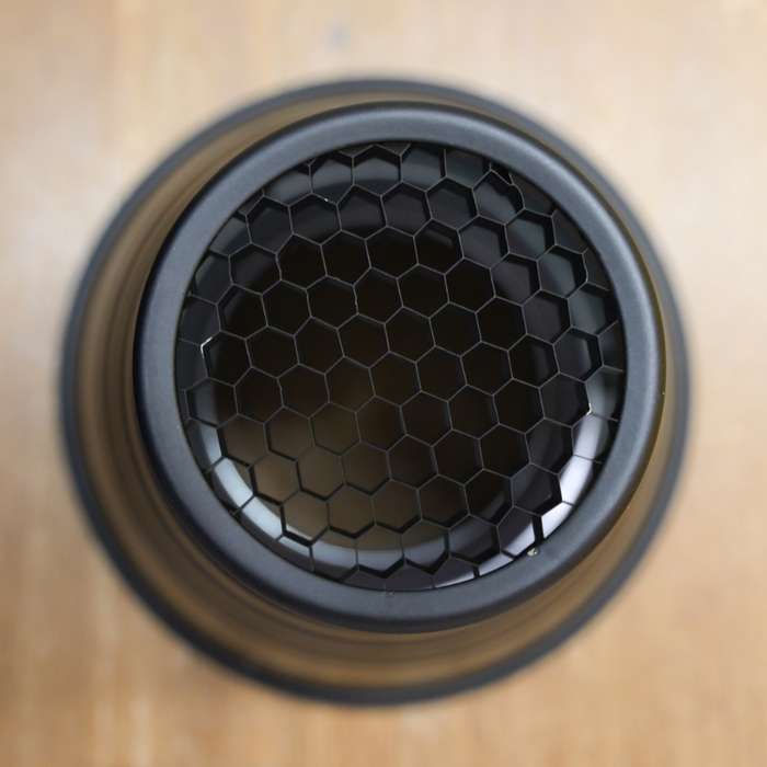 Komínek Bowens s voštinou