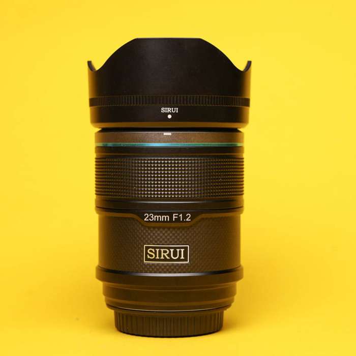 Sirui Sniper APS-C AF 23mm F1.2 E-Mount Black Carbon | Sony | 40100480