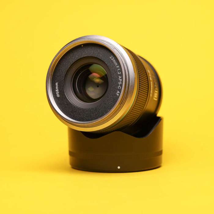 Sirui Sniper APS-C AF 23mm F1.2 E-Mount Black Carbon | Sony | 40100480