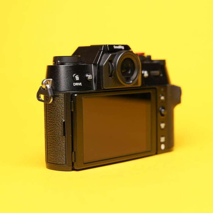 Fujifilm X-T50 + baterie + grip + nabíječka | závěrka 826   | 4B029711