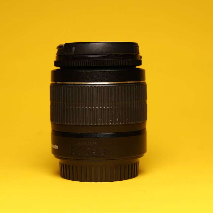 Canon EF-S 18-55mm f/3.5-5.6 III | 2867033351