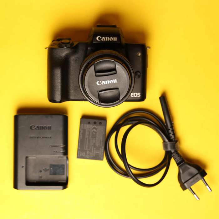 Canon EOS M50 + 15-45mm + brašna | 763208002000 + 853038000708