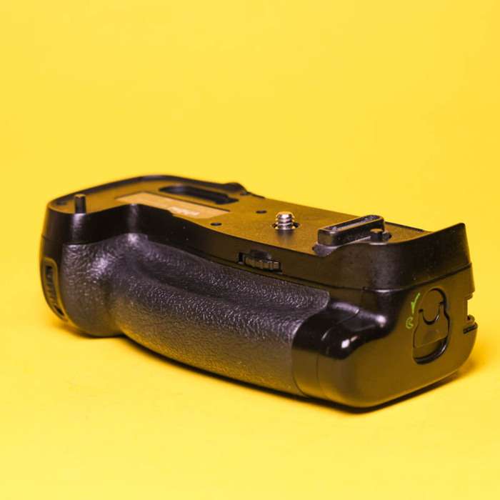 vhbw Battery grip pro Nikon D500