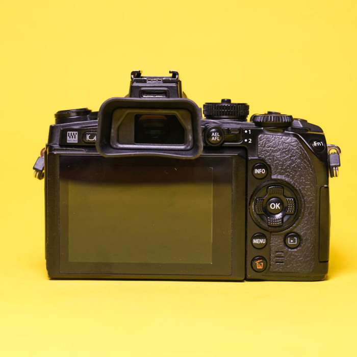 Olympus OM-D E-M1 + Klec | BHP305487